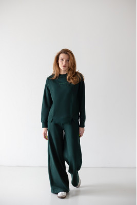 Костюм жіночий